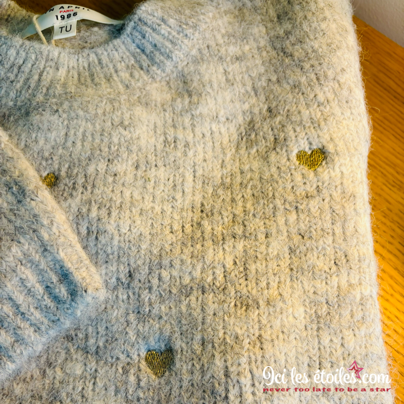 Pull Hercule coeurs dorés