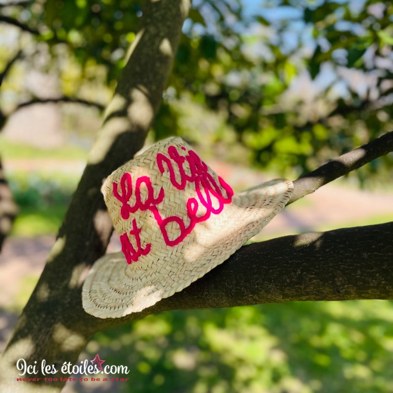 Chapeau « La Vie est belle »