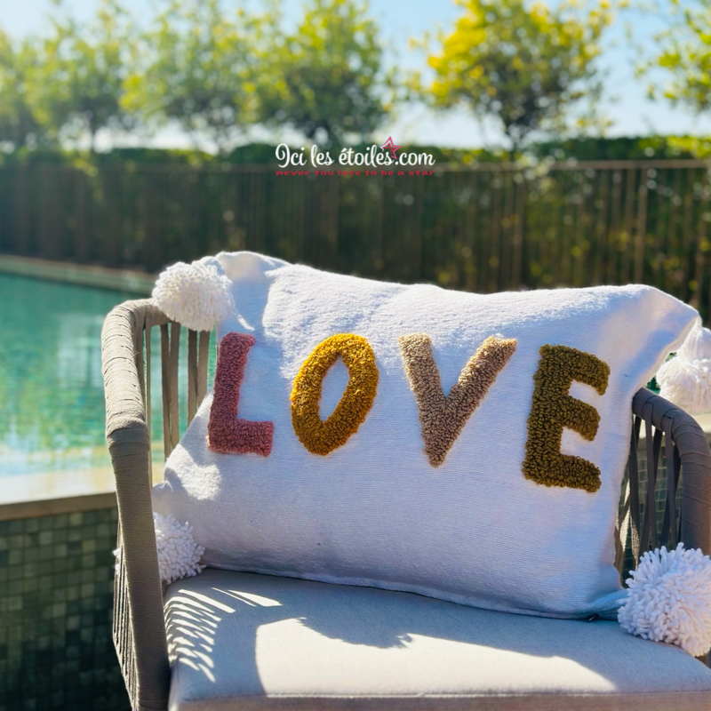 Housse de Coussin Marocain « Love »