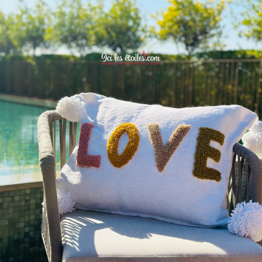 Housse de Coussin Marocain « Love »