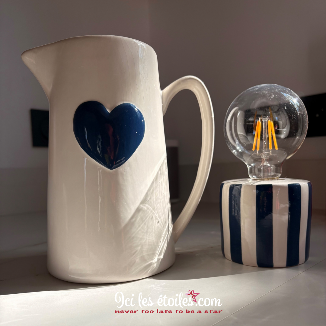 Petite lampe sans fil rayée bleu marine