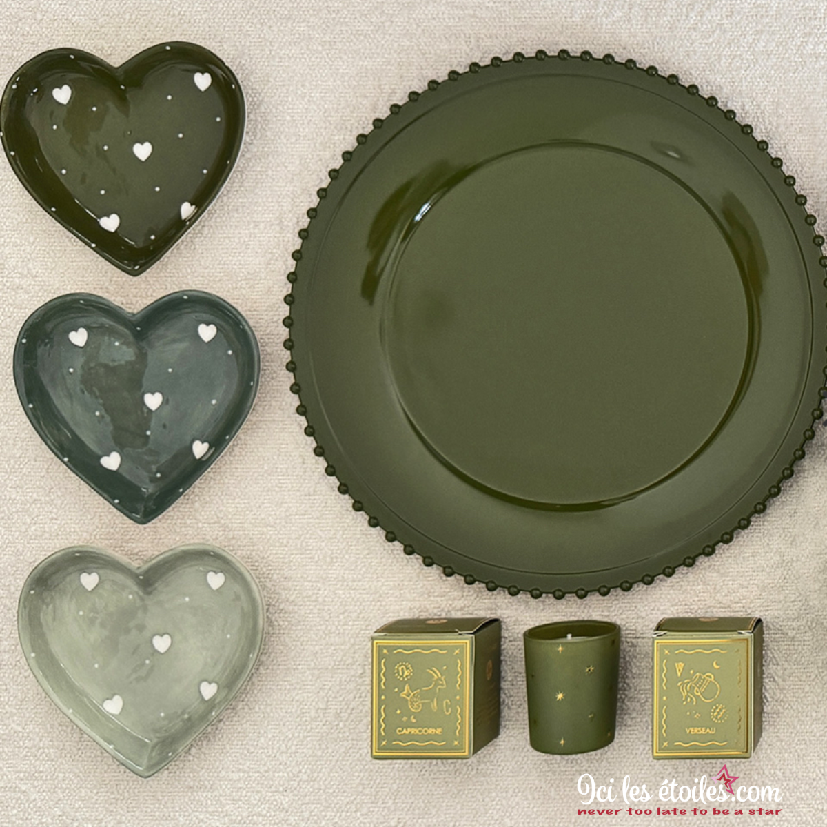 Vide-poche coeur en céramique vert foncé