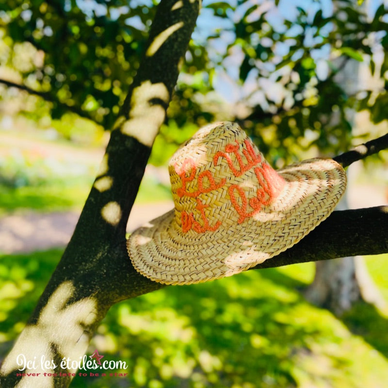 Chapeau « La Vie est belle »
