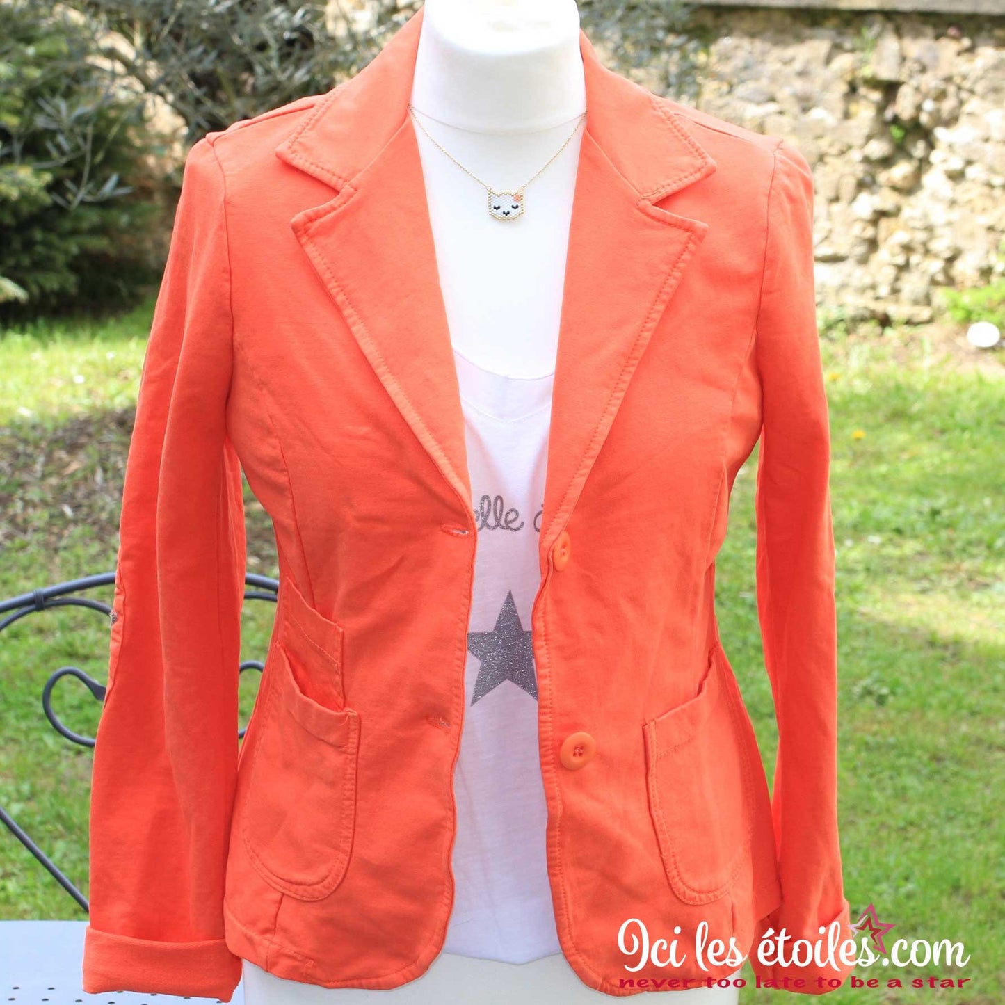 Veste Orange Coudières étoiles Strass