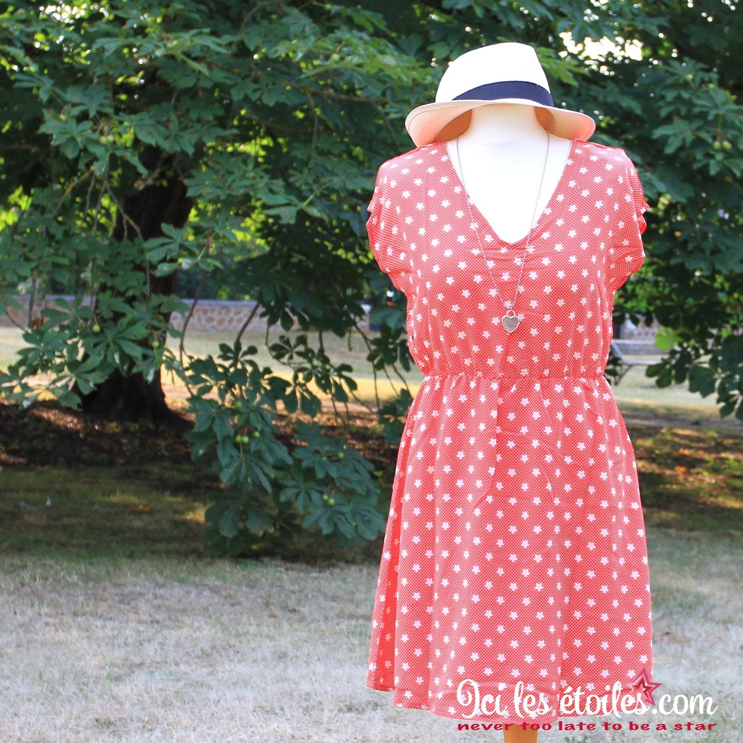 Robe étoile orange