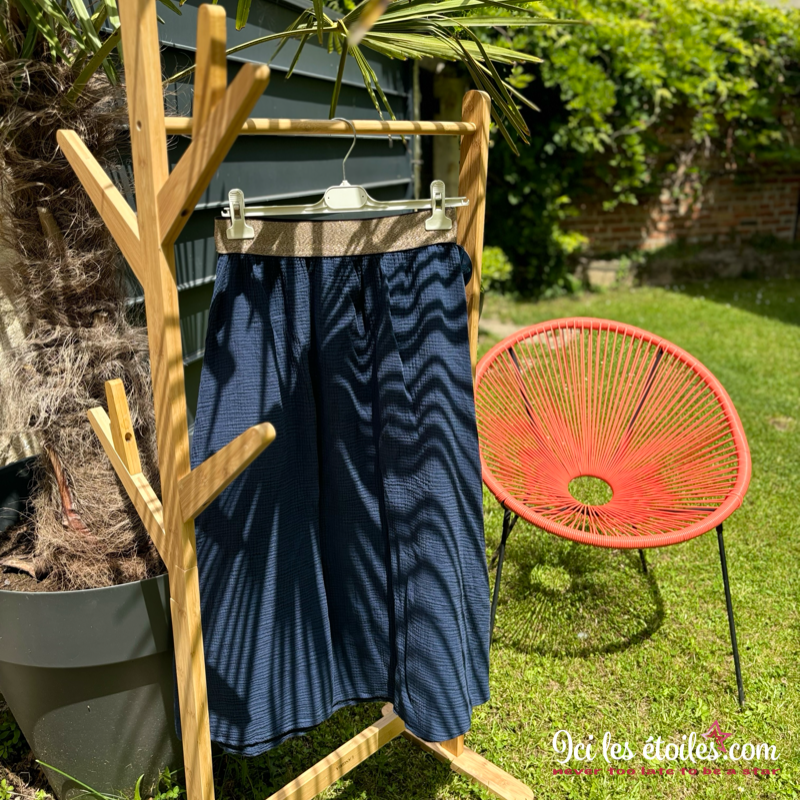 Jupe Blumarine Avec Broderie Libellule Et Turquoise – Taille S Bleue – Parfait état