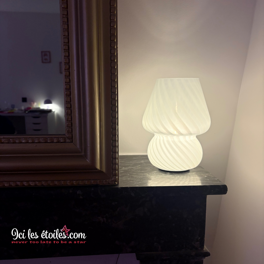 Lampe champignon blanche