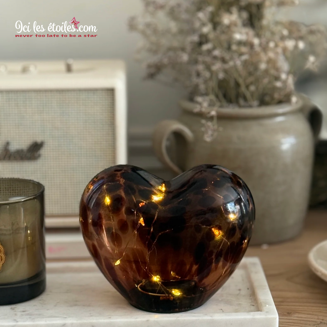 Lampe à poser coeur léopard