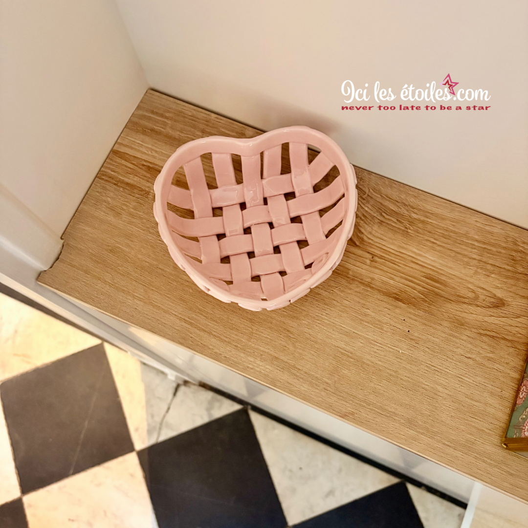 Panier coeur en céramique