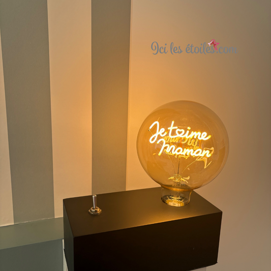 Ampoule LED « Je t’aime Maman »
