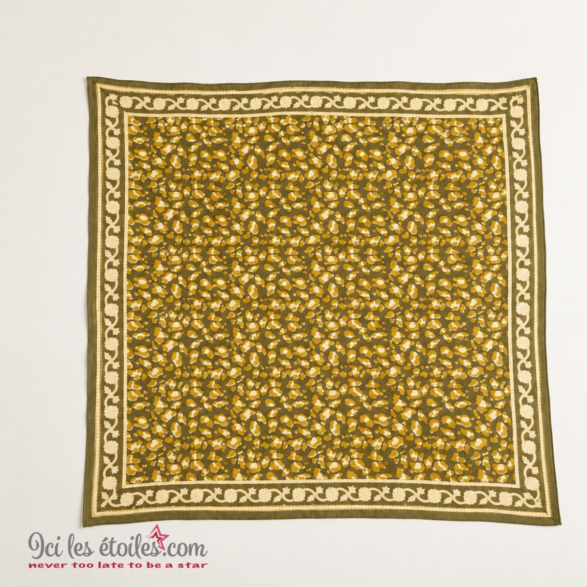 Foulard Indien petit modèle  « Léopard Kaki «