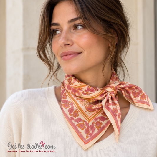 Foulard Indien petit modèle  « Nalini Rose »